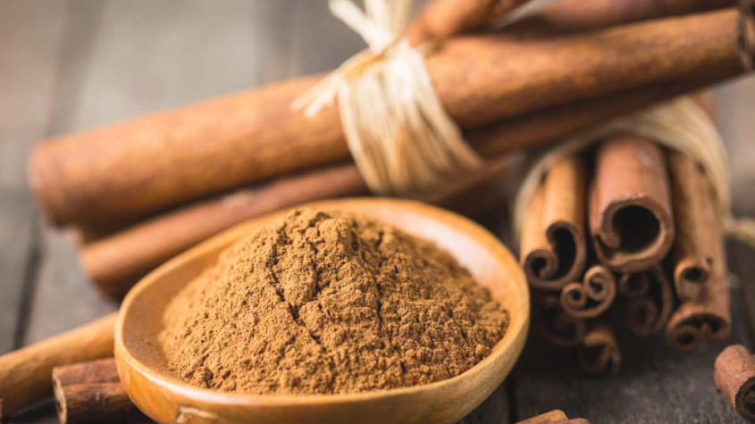 فوائد القرفة للشعر