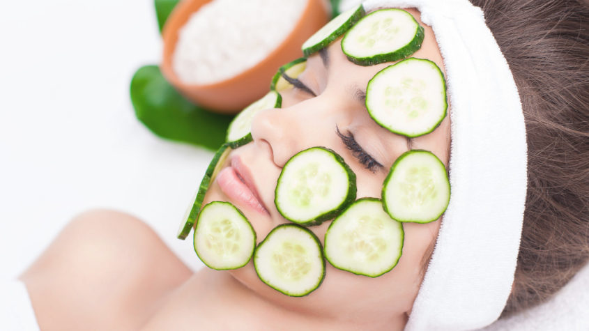 فوائد الخيار للبشرة